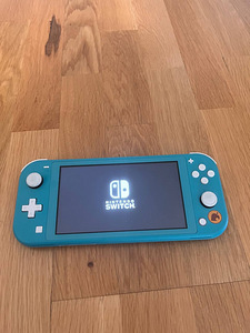 Nintendo Switch Lite (2 foto / 4)