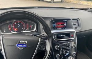 Volvo V60 plug in hybrid kõikide lisadega! (3 foto / 5)