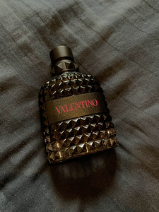Valentino Uomo Born In Roma intense (3 foto / 5)