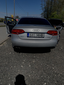 Audi a4 2011 1.88/88kw (3 foto / 9)