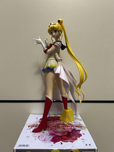 Фигурка Sailor Moon (2 фото из 6)