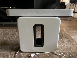 Sonos Beam Gen2. Sonos SUB (Gen 3) (1 фото из 1)