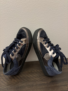 Armani Jeans 39 (1 foto / 3)