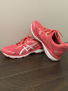 Asics tossud gt2000 41,5 (1 foto / 2)