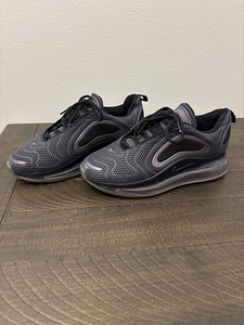 Nike Air max 720 (1 фото из 3)