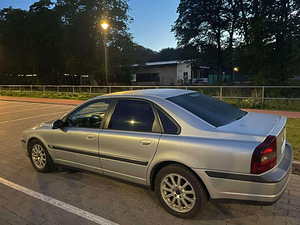 Volvo S80 2,4D 120kw (2003a) (2 foto / 5)