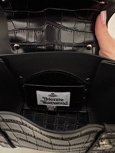 Vivienne Westwood kott (5 foto / 8)
