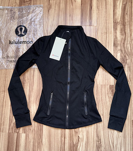 Lululemon spordijakk спортивная кофта (1 фото из 7)