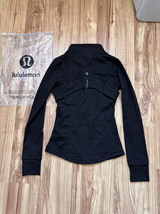 Lululemon spordijakk спортивная кофта (2 фото из 7)