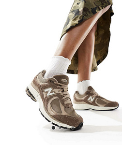 New balance M2002RAY in brown 40 EU/ 7 US/ 25 CM (3 foto / 8)