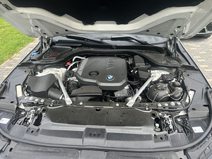 BMW 520d g60 M pakett (9 foto / 14)