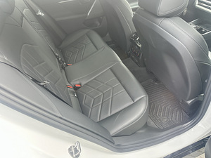 BMW 520d g60 M pakett (7 foto / 14)