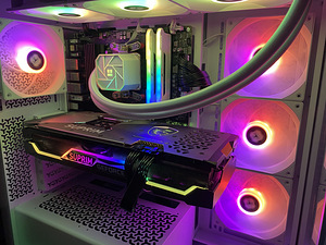 R5 5600x | RX 6800 16GB | 32GB DDR4 (4 foto / 4)