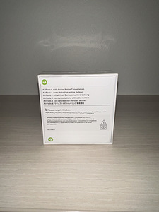 Apple Airpods 4 (ANC) (2 фото из 2)
