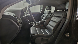 Audi a4 b6 2.5tdi 114kw manuaal Varuosad ühest autost (7 foto / 9)