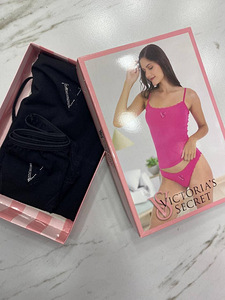 Victoria’s Secret komplekt (2 foto / 2)