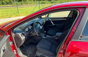 Peugeot 407 1.7 92kW (6 foto / 12)