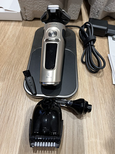 Pardel Philips S9000 Prestige (1 foto / 6)