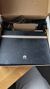 Huawei 4G Router B525 (1 foto / 2)