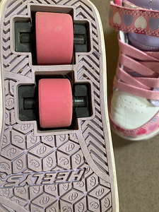 Heelys rulltossud 33 (2 foto / 3)
