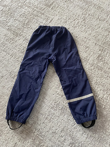 Uueväärsed H&M k/s õuepüksid 128cm (3 foto / 3)