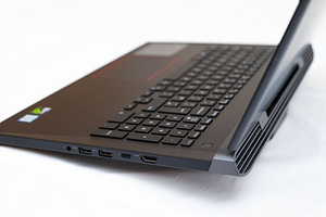 Sülearvuti DELL Inspiron 15 7000 Gaming (7 foto / 10)