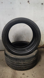 Laufen 255/35 R19 (1 foto / 3)