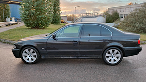 BMW 530 DA (13 фото из 15)