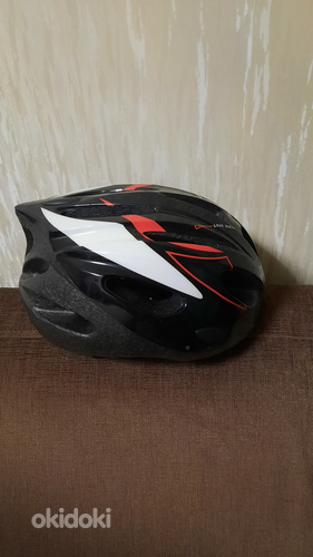 Велосипедный шлем (фото #1)