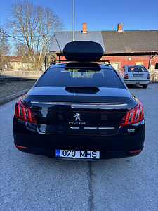 Peugeot 508 (6 фото из 14)