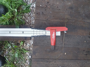 Statiiv (Stabila) + joonlaud (Hilti) (1 foto / 3)