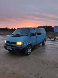 Volkswagen t4 kasten long 2.5tdi 2000a. Reg tasu makstud (1 foto / 10)