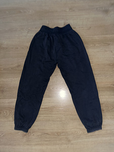 Nike черные брюки (2 фото из 2)