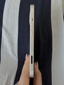 iPhone 13, 128 GB, Starlight (3 foto / 4)