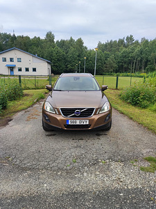Продается Volvo XC60, 2009, 2.4 (10 фото из 10)