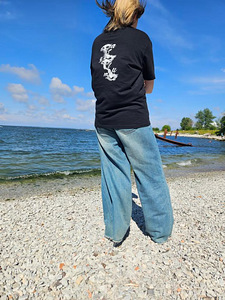 T-shirt “asylum” (2 foto / 2)