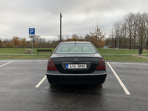 Mercedes-Benz E 270 130kw (6 foto / 7)