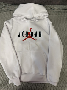 Jordan hoodie (1 foto / 1)