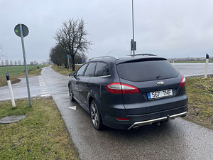 Продается Ford Mondeo 2.2 129 кВт с неисправностью рулевой р (2 фото из 5)