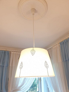 SUURE IKEA TEKSTIILIST VARJUGA MAGAMISTOA LAELAMP Ø45cm (6 foto / 6)