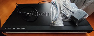 MPEG4/ DVD/ CD PLAYER Aitkenson DVD 710 (1 foto / 2)