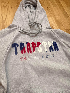 Trapstar hoodie (2 foto / 4)