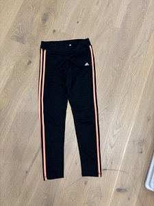 Adidas retuusid (2 foto / 3)