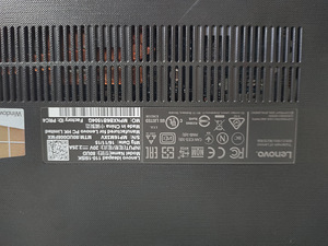 Lenovo sülearvuti (6 foto / 7)