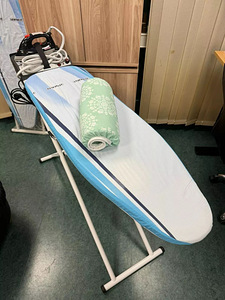 Leifheit Air Active M Professional triikimislaud koos triikrauaga (3 foto / 9)