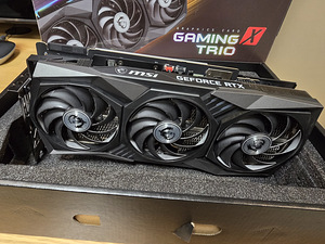 MSI GeForce RTX 3090 Ti GAMING X TRIO 24GB | GARANTII (2 foto / 4)