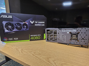 ASUS TUF Gaming OC GeForce RTX 4080 (3 foto / 4)
