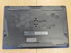 ASUS TUF Gaming F17 FX706HE - 3050TI (7 foto / 7)