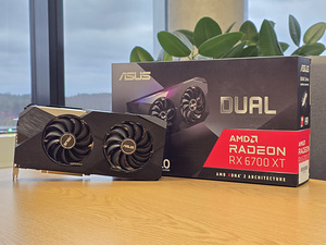 ASUS Radeon RX 6700 XT DUAL (1 foto / 2)