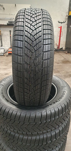 235/65/R17 GoodyearUG ICE SUV G1 ДЕМО ШИНЫ (2 фото из 2)
